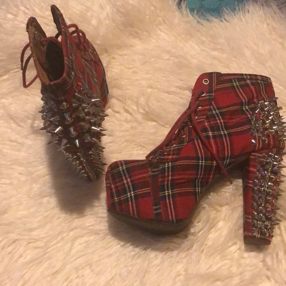 Jeffrey Campbell Shoes - Jeffery Campbell plaid Spike litas